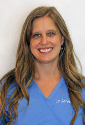 Dr. Ashlea Erk is a small animal medicine and surgery intern.