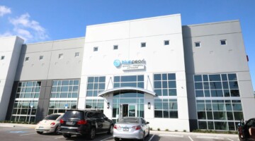 An exterior view of the BluePearl Pet Hospital in Clearwater, FL.
