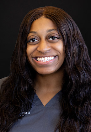 Dr. Chantel Simmons is a clinician in our internal medicine service.