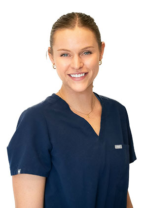 Dr. Maya Jonas is a clinician in our emergency medicine service.