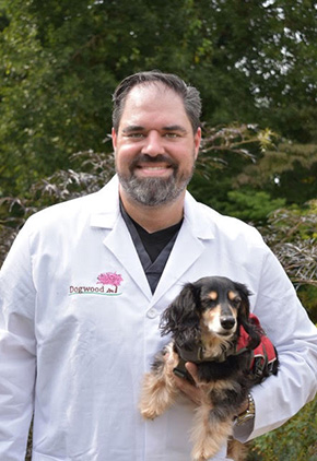 Dr. Roberto Palma is a board certified veterinary neurologist at BluePearl Pet Hospital in Farmington, Michigan.