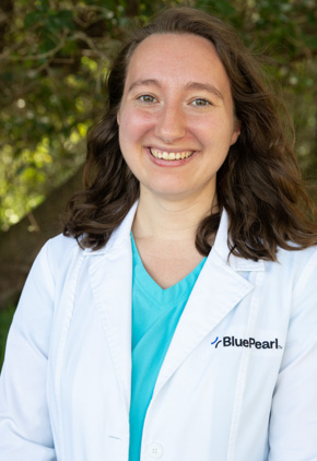 Dr. Rachel Bradley is a clinician in our emERge program.