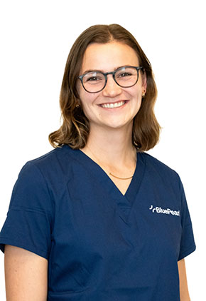 Dr. Katherine Pastewka is a clinician in our emergency medicine service.