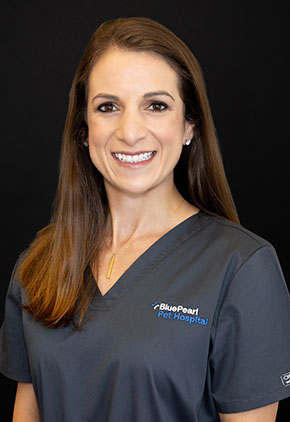 Dr. Kira Bourne is a clinician in our oncology service.