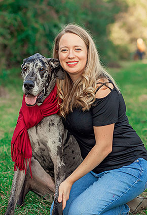 Dr. Melissa McNeil is a Pet Hospice clinician.